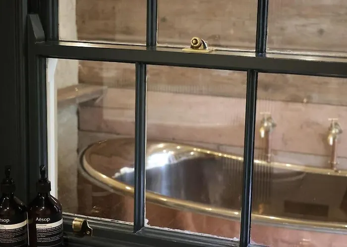 Brand New Georgian Flat In Bath